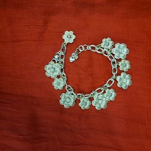 Most beautiful bracelet with Swarovski glitz.